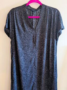 Like New Denver Hayes Shirt Dress with Grey and Black Animal Print, Sz M
